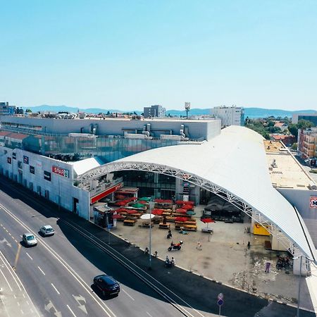 Apartment Rixos Zadar Private Parking Garage Exterior photo